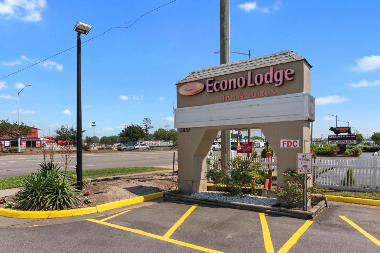 Econo Lodge Inn & Suites I-64 & Us 13 Virginia Beach Exterior photo