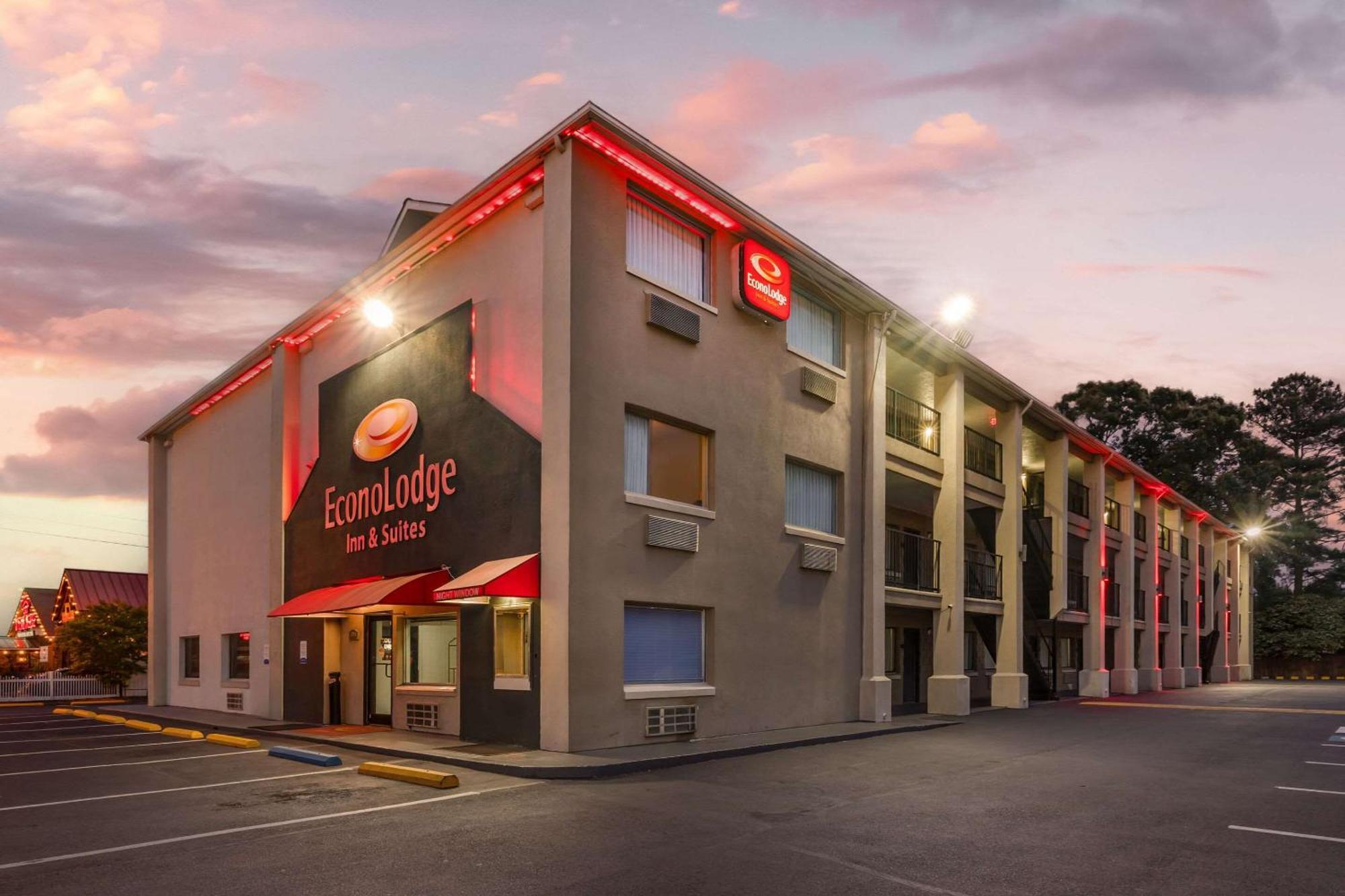 Econo Lodge Inn & Suites I-64 & Us 13 Virginia Beach Exterior photo